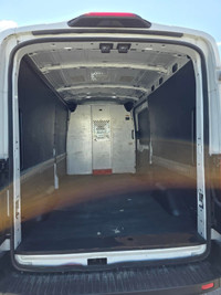 Ryder Stock ID: 246269 Transmission Type/Speed: Auto 6 Engine: DIESEL 3.2L'10 185/3000 Horse Power:... (image 9)