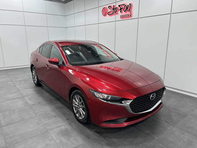2019 Mazda Mazda3 GS - SIEGES CHAUFFANTS - VOLANT CHAUFFANT in Cars & Trucks in Québec City