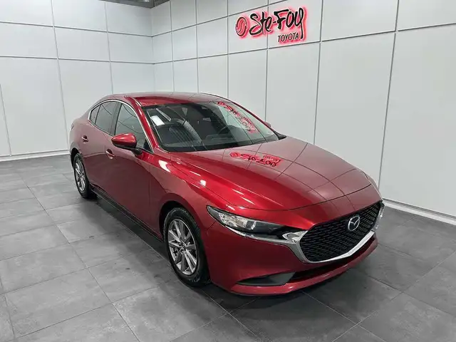 2019 Mazda Mazda3 GS - SIEGES CHAUFFANTS - VOLANT CHAUFFANT in Cars & Trucks in Québec City - Image 2