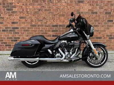 Super cool Canadian Street Glide Special with Screamin' Eagle high flow air intake & Screamin' Eagle...