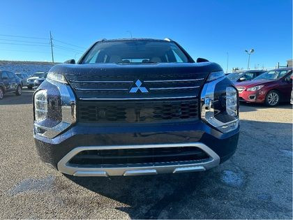 2024 Mitsubishi Outlander GT in Cars & Trucks in Calgary - Image 2