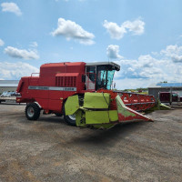 Massey Ferguson 8450 Combine