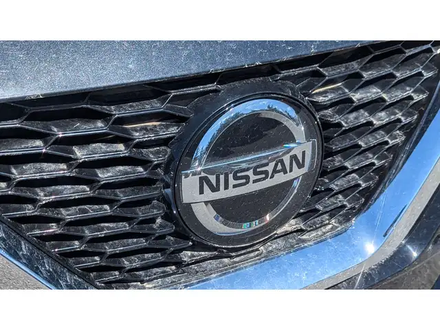 2021 Nissan Qashqai S AWD | ONE OWNER | CARPLAY | ALLOYS | BSM | dans Autos et camions dans Région de Markham/York - Image 11