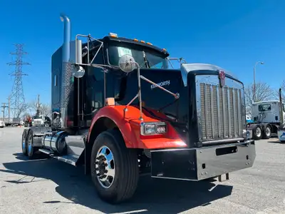 Appelez // Call Jean-Philippe 514-770-6940 Tracteur avec couchette // Sleeper truck Kenworth T800 20...