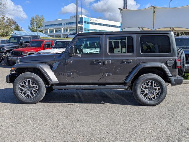 2025 Jeep Wrangler Sahara - McKinley Leather Seats - Technology in Cars & Trucks in Calgary - Image 4