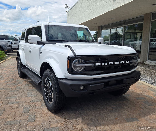 2025 Ford Bronco OUTER BANKS | REMOTE START | 360 CAMERA | G.O.A in Cars & Trucks in Calgary - Image 2