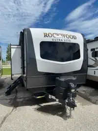 2019 Forest River Rockwood Ultra Lite 2304DS