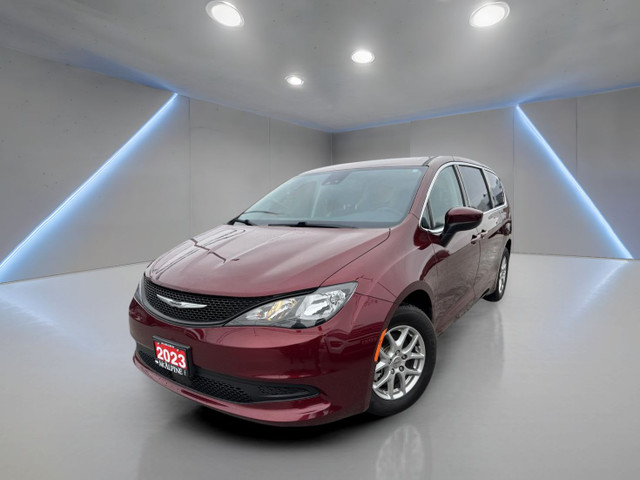 2023 Chrysler Grand Caravan SXT/CERTIFIED/ACCIDENT FREE in Cars & Trucks in Markham / York Region