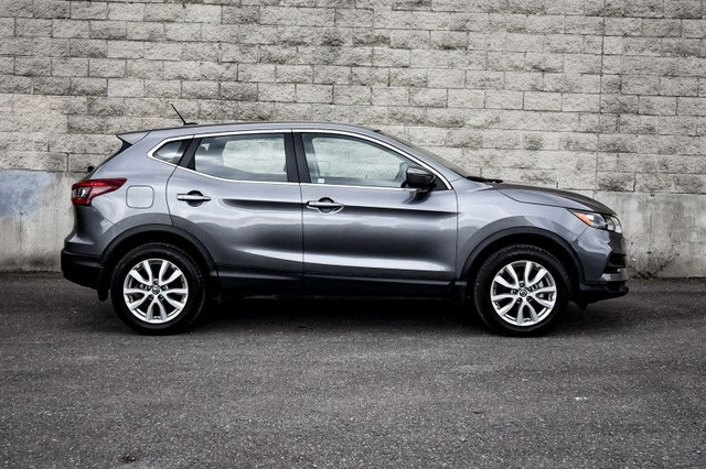 2023 Nissan Qashqai S AWD • LOW MILEAGE • HEATED SEATS • CP/AA in Cars & Trucks in Ottawa - Image 2