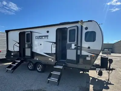 This Rockwood couples trailer is a best seller for us. The rear bedroom with a slideout gives you a...