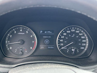 No Accidents - One Owner - Keyless Ignition - Panoramic Sunroof - Blindspot Monitoring The 2020 Hyun... (image 4)