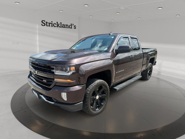 2016 CHEVROLET SILVERADO 1500 Z71 4X4 in Cars & Trucks in Stratford