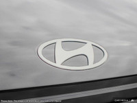 This Hyundai Kona has a durable Regular Unleaded I-4 2.0 L/122 engine powering this Variable transmi... (image 9)