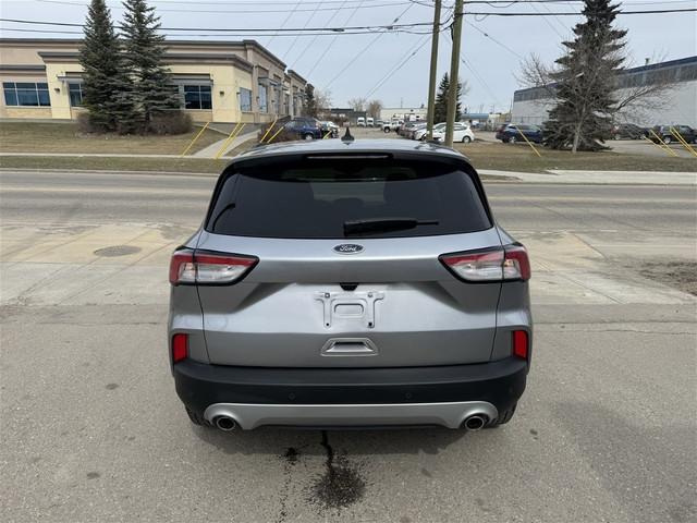 2021 Ford Escape SEL AWD HYBRID Technology Package in Cars & Trucks in Calgary - Image 3