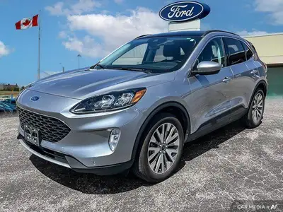 This Ford Escape delivers a Gas/Electric I-4 2.5 L/152 engine powering this Variable transmission. T...