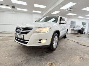 2011 Volkswagen Tiguan TRENDLINE AWD GARANTIE 12m 152,000km*INT CUIR*TOIT PAORAMIQUE*BLUETOOTH*MAGS