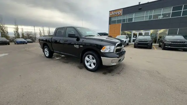2024 Ram 1500 Classic Tradesman | Tradesman Package dans Autos et camions dans Ville d’Edmonton - Image 3