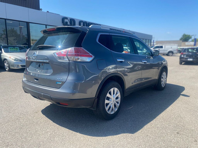 2015 Nissan Rogue S AWD ~Heated Mirrors ~Bluetooth ~Backup Camer in Cars & Trucks in Barrie - Image 4
