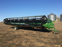 2001 John Deere 36 ft Rigid Draper Header 936D