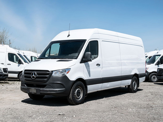 2022 Mercedes-Benz Sprinter 2500 in Cars & Trucks in Mississauga / Peel Region - Image 3