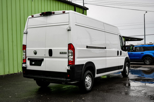 2023 Ram ProMaster Cargo Van 2500 High Roof 159 • R-V CAM in Cars & Trucks in Ottawa - Image 3