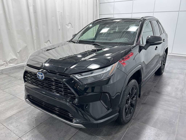 2023 Toyota RAV4 SE HYBRIDE AWD - TOIT OUVRANT - VOLANT CHAUFFAN in Cars & Trucks in Québec City - Image 3
