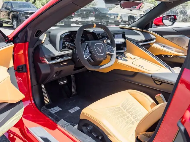 2025 Chevrolet Corvette Stingray in Cars & Trucks in Mississauga / Peel Region - Image 14