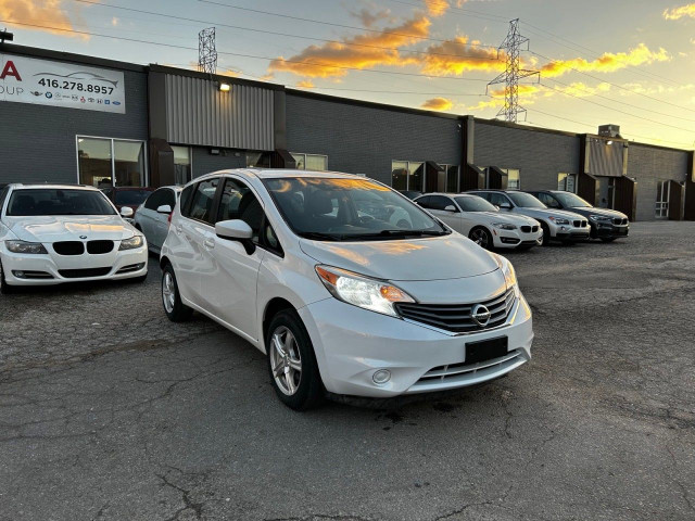2015 Nissan Versa Note - manual - with backup camera in Cars & Trucks in City of Toronto