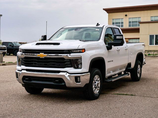 2025 Chevrolet Silverado 2500HD LT in Cars & Trucks in Strathcona County - Image 3