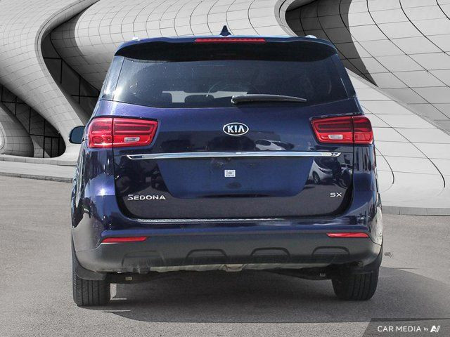 2020 Kia Sedona SX in Cars & Trucks in London - Image 4