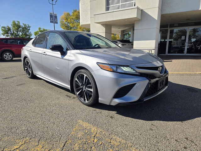 2019 Toyota Camry XSE | HTD LTH SEATS | NAV | BLIND SPOT | SUNRO in Cars & Trucks in Calgary - Image 2