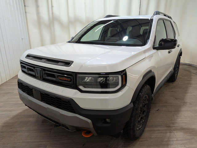 2026 Honda Passport TrailSport Touring Blackout in Cars & Trucks in Calgary - Image 3