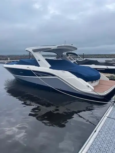 This 2018 Sea Ray 310 SLX only has 163 Hours. Hardtop w/Opening Canvas, Shorepower, Macerator, Inver...