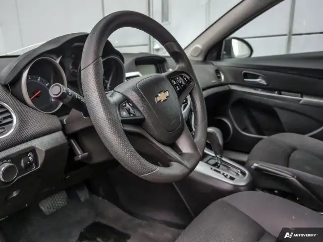 2016 Chevrolet Cruze Limited LT | AS-TRADED - MECHANIC SPECIAL in Cars & Trucks in Red Deer - Image 14