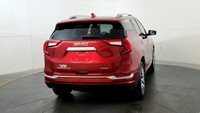 The Terrain Denali is powered by a turbocharged 1.5 L four-cylinder engine (175 hp, 203 lb-ft) paire... (image 3)