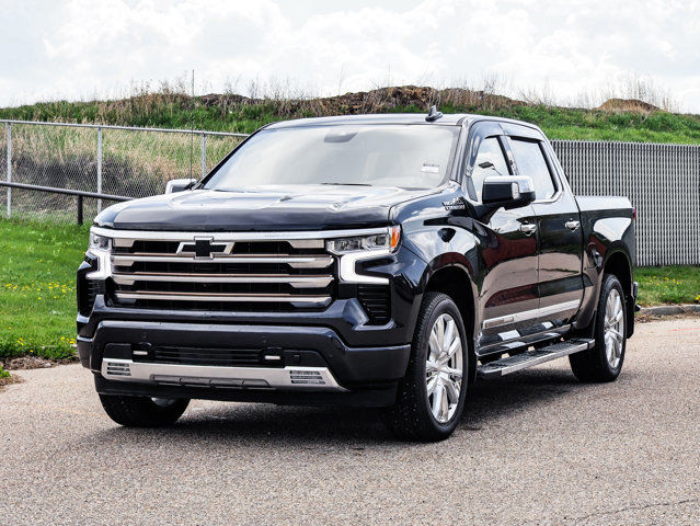 2022 Chevrolet Silverado 1500 High Country 5.3L in Cars & Trucks in Strathcona County - Image 4