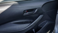 *Heated Seats, Blind Spot Detection, Lane Keep Assist, LED Lights, Apple CarPlay! * This ubiquitous... (image 7)