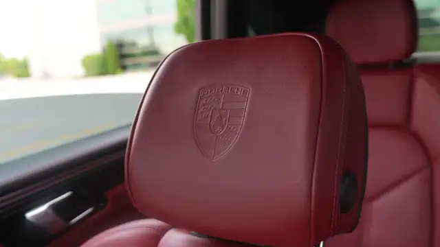 2022 Porsche Macan Base, Sunroof, Navigation, Red Interior, Navi in Cars & Trucks in Oakville / Halton Region - Image 36