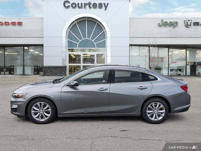 2023 Chevrolet Malibu 1LT | Apple CarPlay | Rearview Camara in Cars & Trucks in Calgary - Image 3