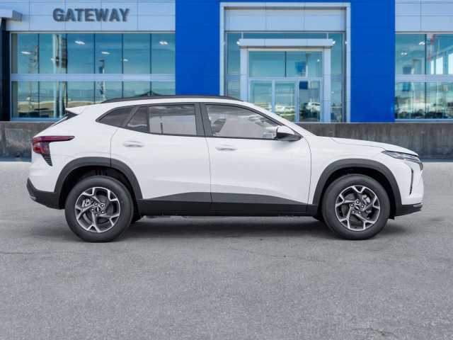2025 Chevrolet Trax LT in Cars & Trucks in Mississauga / Peel Region - Image 3