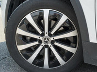This Mercedes-Benz GLA boasts a Intercooled Turbo Premium Unleaded I-4 2.0 L/121 engine powering thi... (image 9)