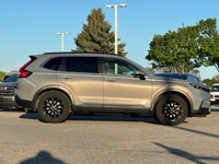 Balance of factory warranty optional extended coverage available , no accidents, awd confidence, App... (image 5)