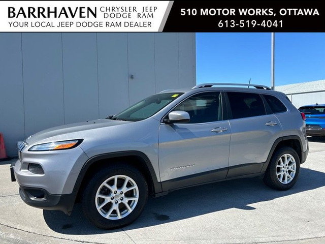 2016 Jeep Cherokee 4X4 North | Nav | Cold Weather Group in Cars & Trucks in Ottawa