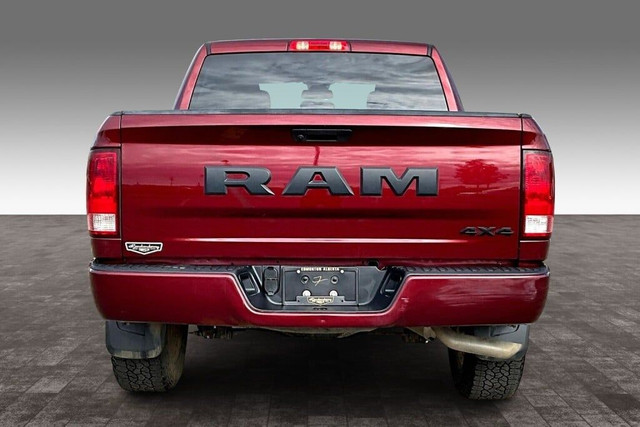 2021 Ram Ram 1500 4wd Crewcab Express in Cars & Trucks in Edmonton - Image 4