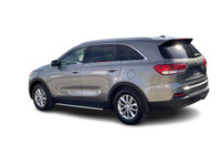 Heated Front Seats, Backup Camera, Cloth, AWD, Bluetooth, AWD, Brake assist, Electronic Stability Co... (image 5)