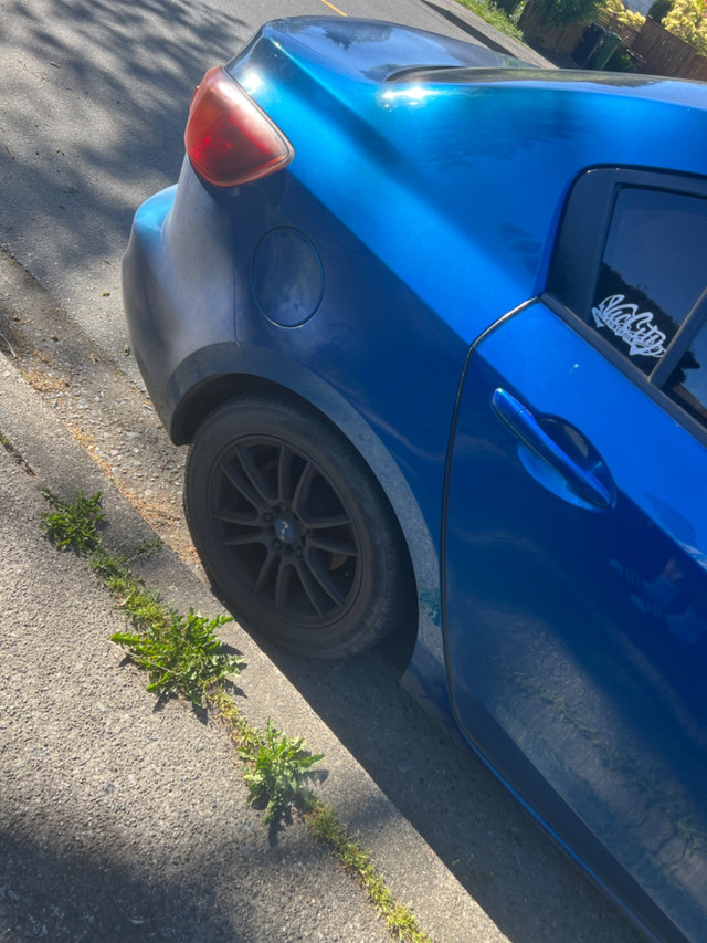 2013 Mazda 3 GX in Cars & Trucks in Victoria - Image 3