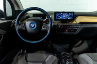 Francais: * Système de son Harman Kardon * Toit ouvrant en verre * Accès confort * Groupe Premium *... (image 9)