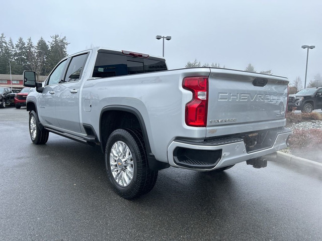  2022 Chevrolet SILVERADO 3500HD High Country 4X4, Diesel, Leath in Cars & Trucks in Nanaimo - Image 3