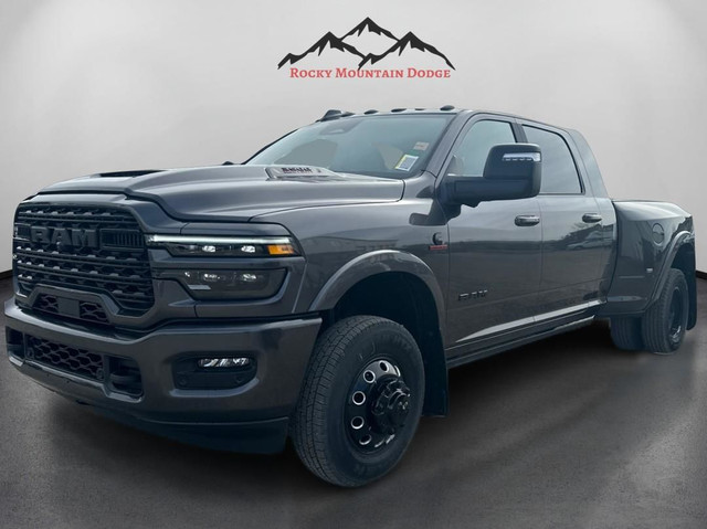 2025 RAM 3500 LIMITED MEGACAB DIESEL DUALLY dans Autos et camions  à Red Deer - Image 2