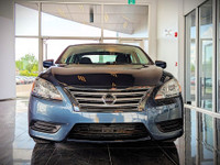 Comes equipped with: Power Mirrors, Sunroof , Shark fin antenna, Halogen Headlamps, Courtesy lights,... (image 1)